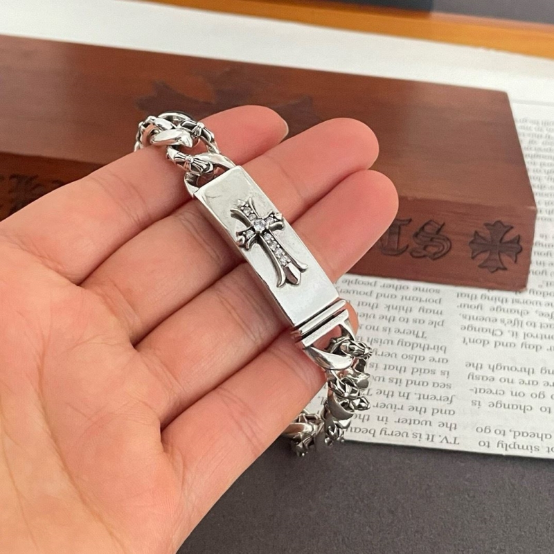 Ch*0me He**ts bracelets